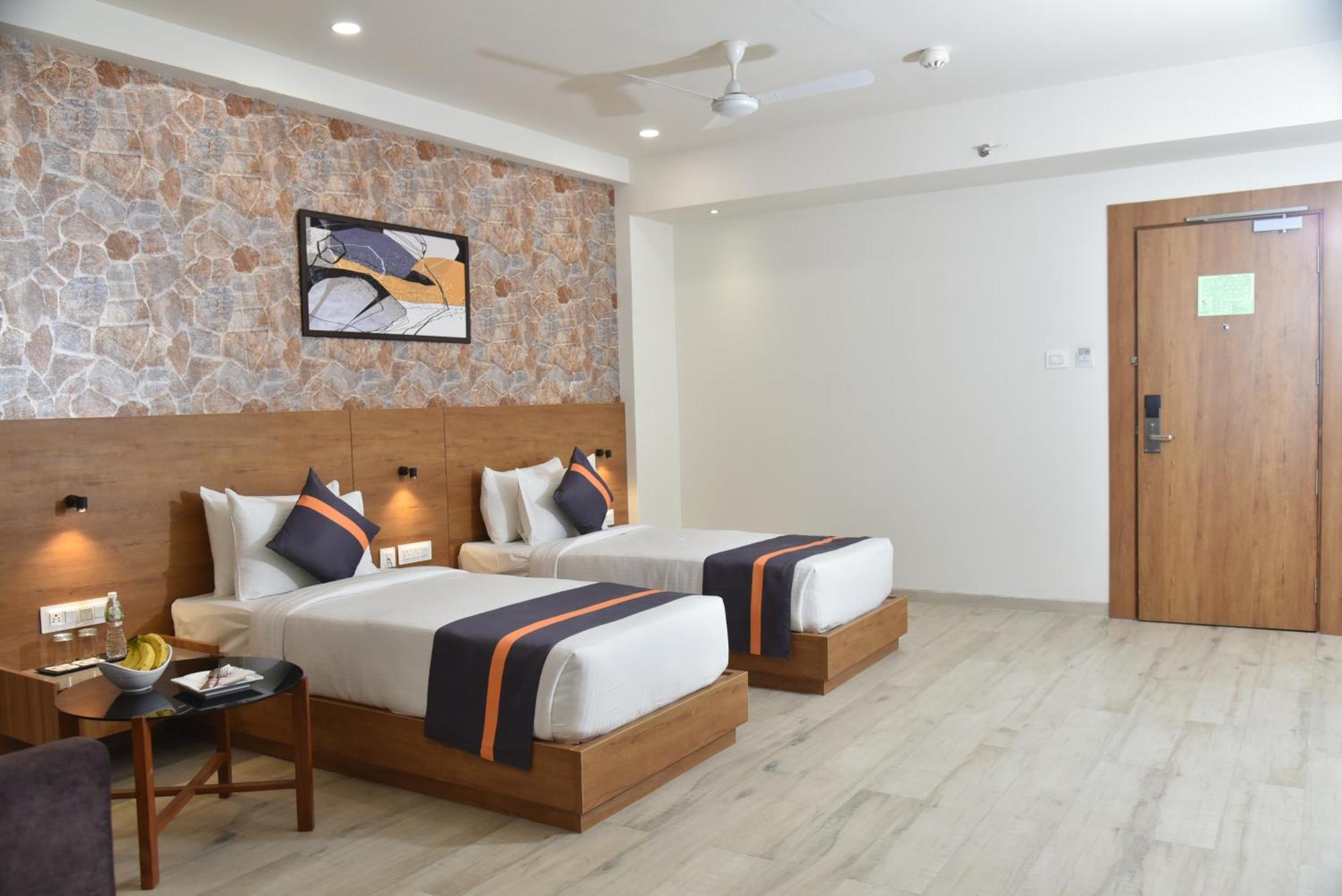 Comfort Inn , Statue Of Unity Kevadia Экстерьер фото